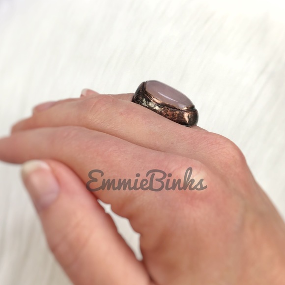 New Natural Rose Quartz & Textured Copper Statement Cocktail Ring - Picture 5 of 16